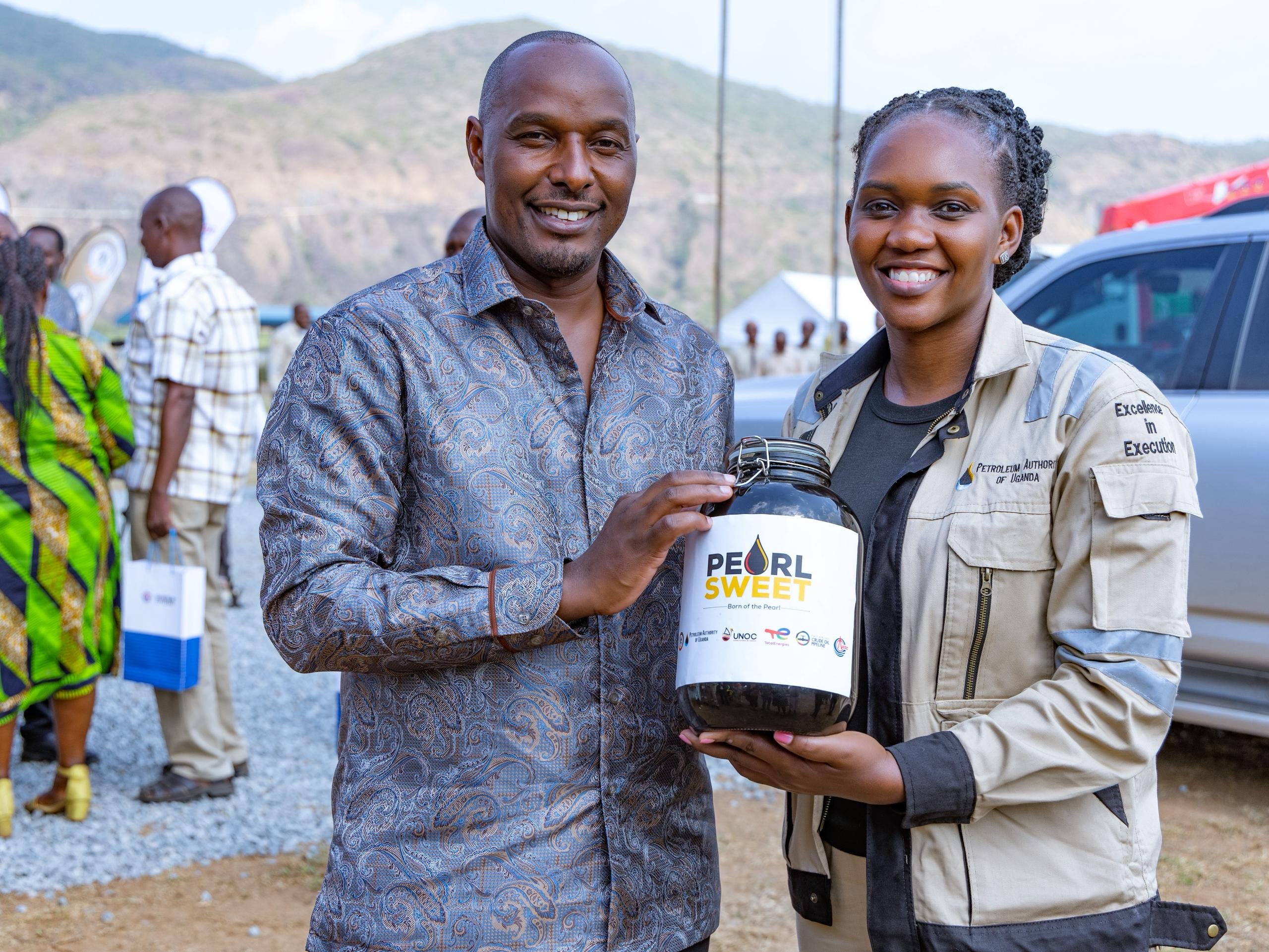 UGANDA CHRISTENS ITS CRUDE OIL ‘PEARL SWEET’ AS FIRST OIL DRAWS CLOSER